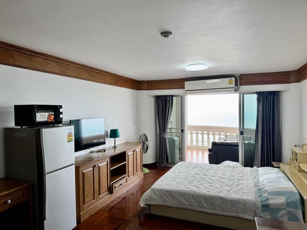 Apartemen Sky *